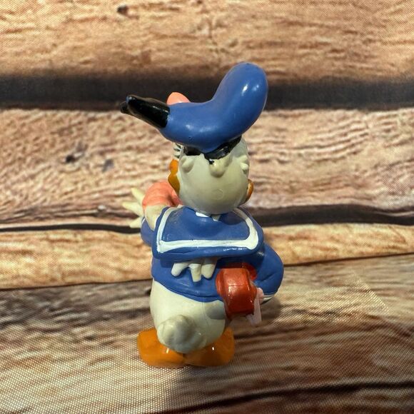 Disney Donald & Daisy Duck Valentines Hug & Kiss  PVC Applause Figure 2.25” Toy - Picture 2 of 7